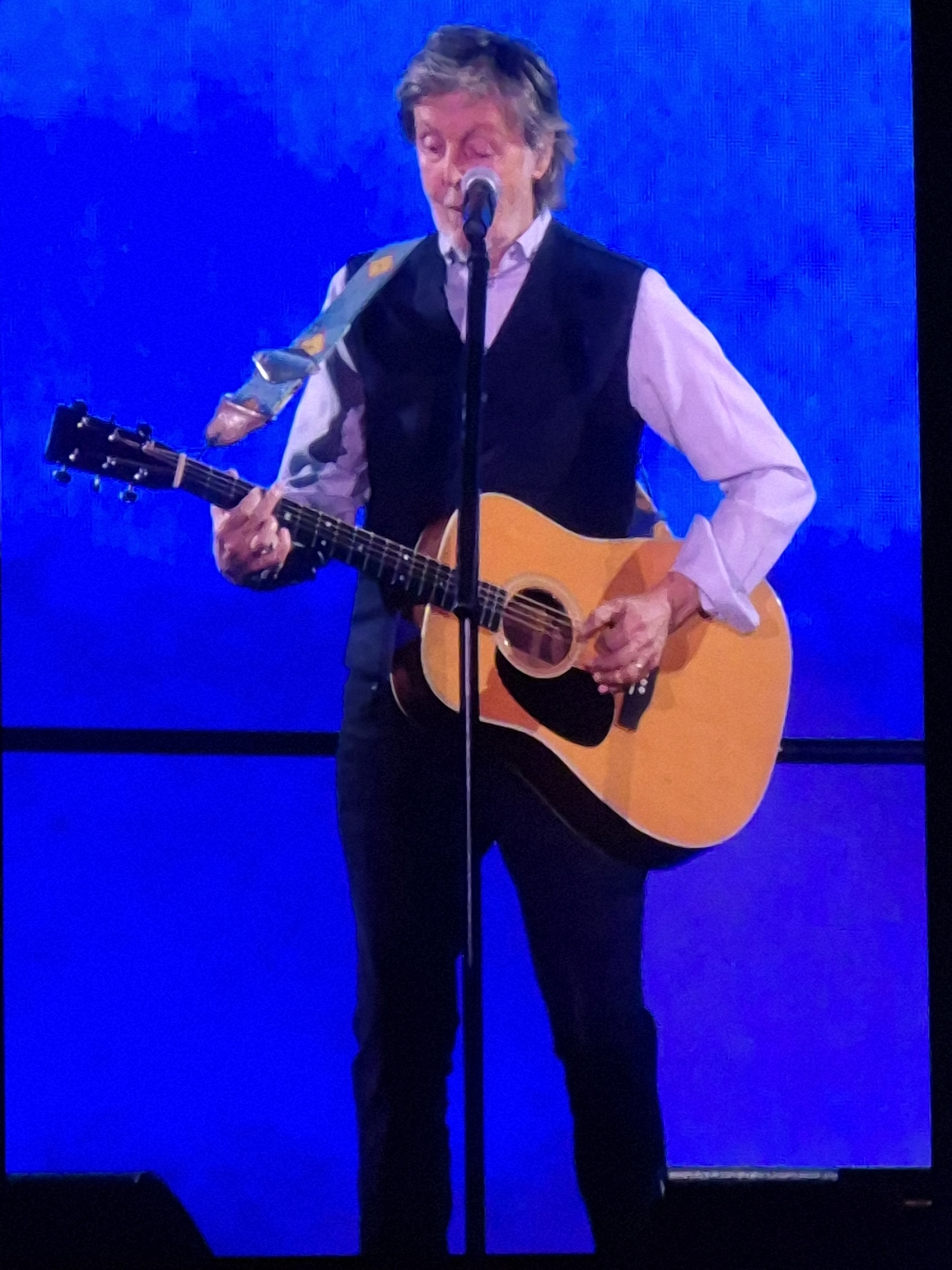 PaulMcCartney2025-10-11BeerFieldDenverCO (6).jpg